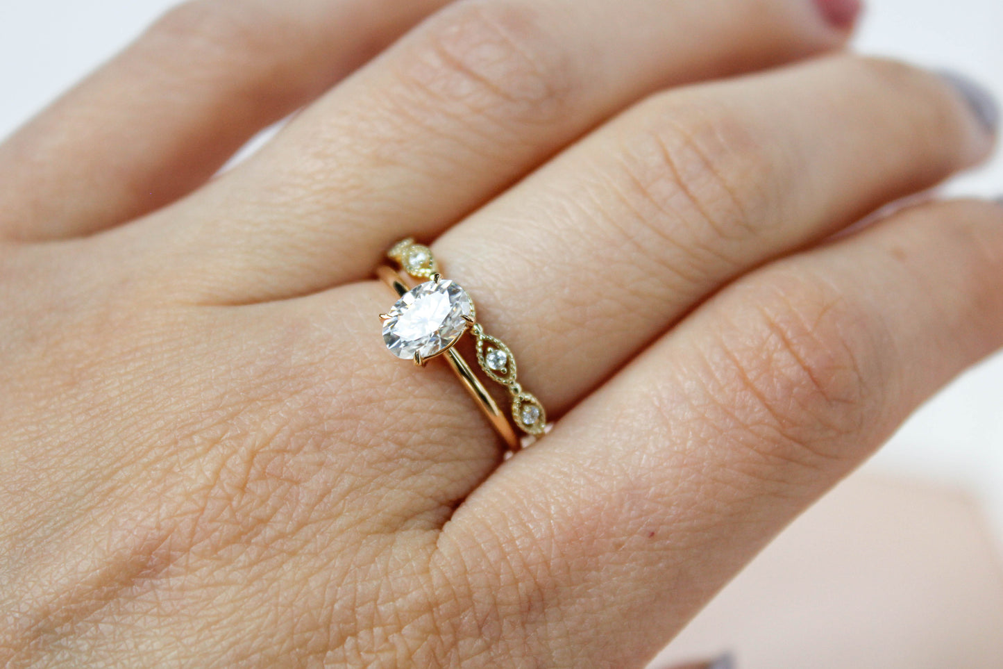 1 CT Oval Cut Moissanite Solitaire Ring