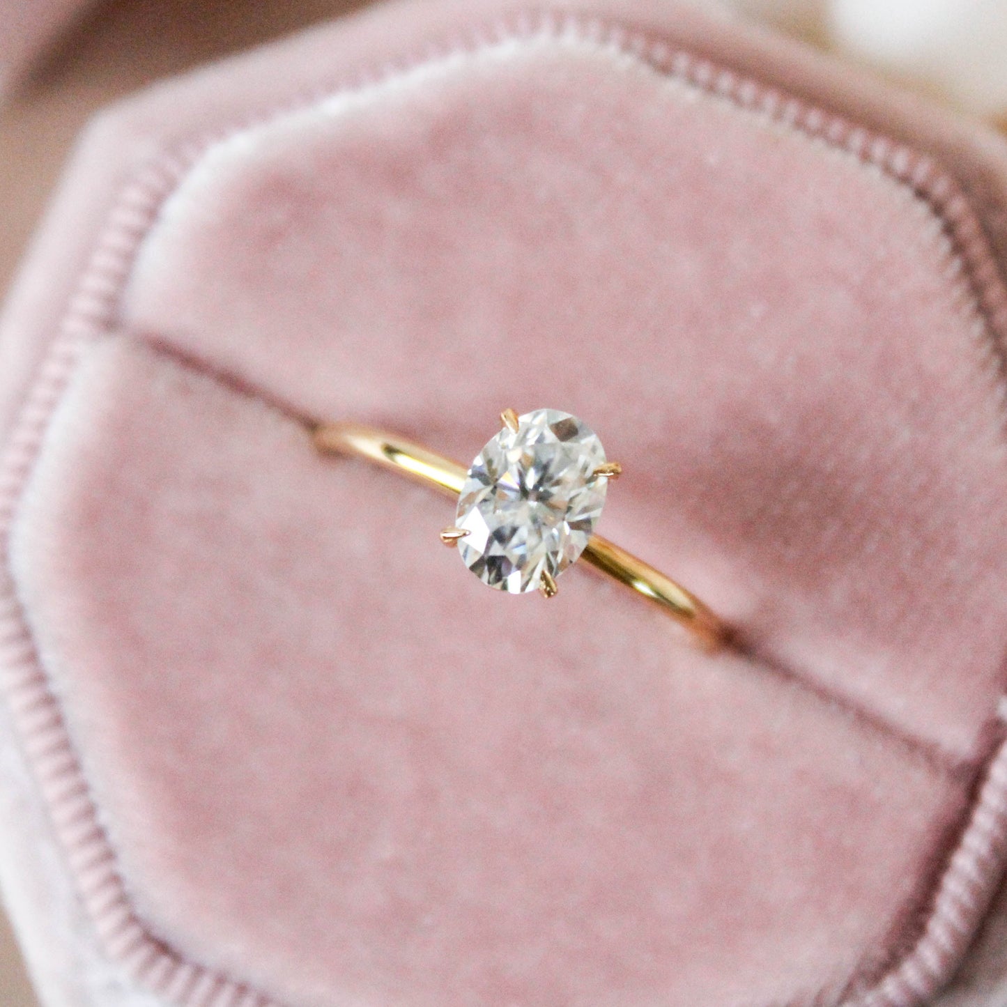1 CT Oval Cut Moissanite Solitaire Ring