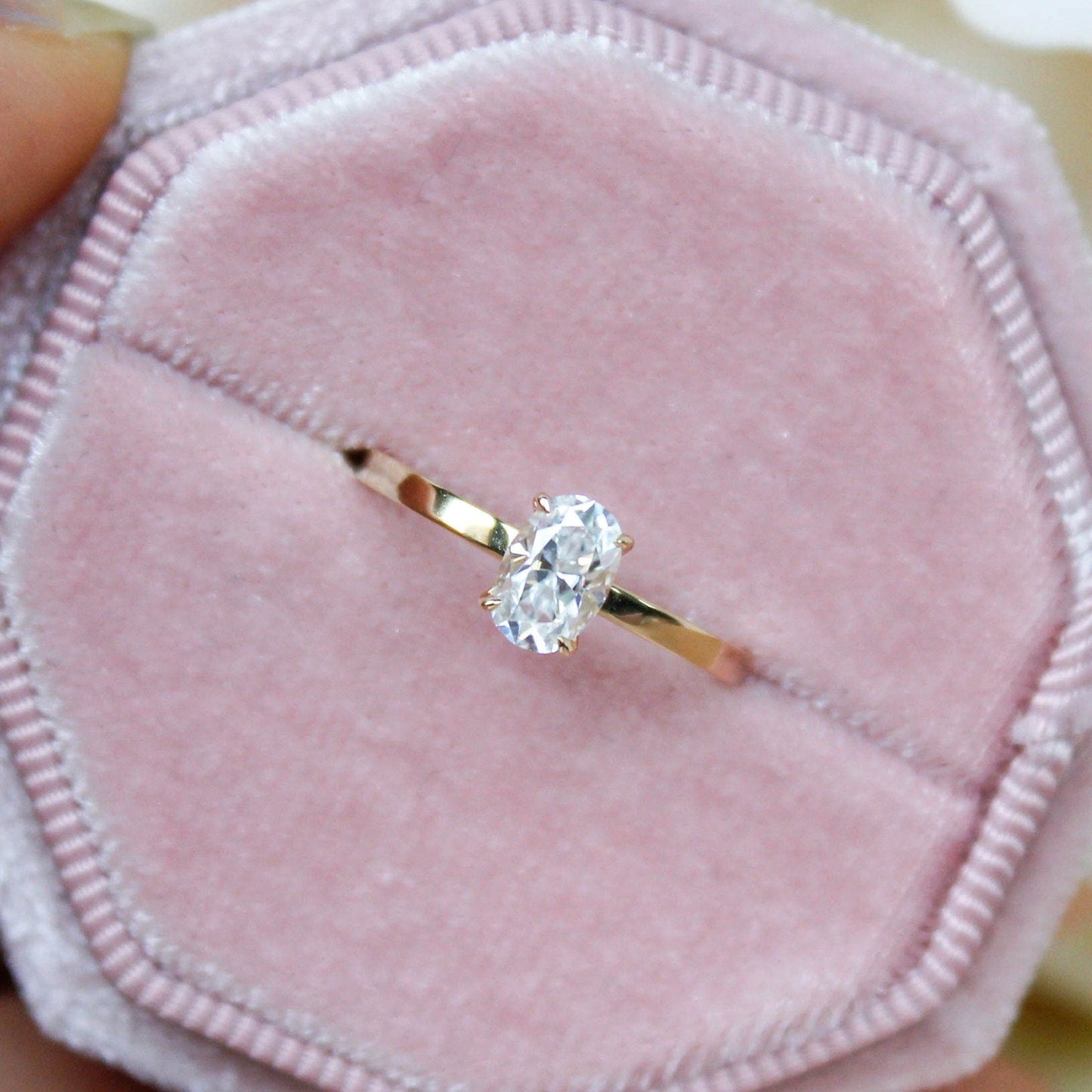 0.5 CT Solitaire Oval Moissanite Ring Square Band