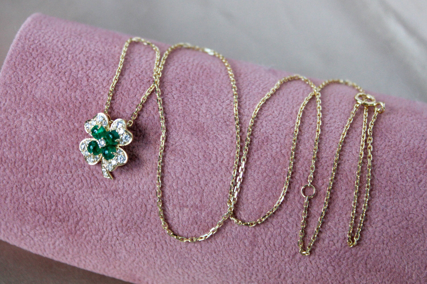 Emerald Clover Diamond Pendant/Necklace