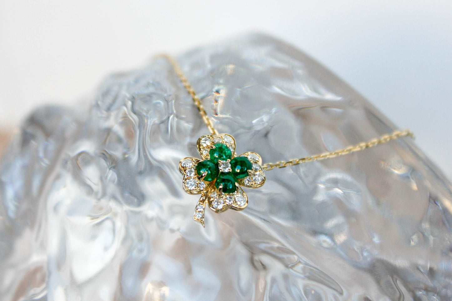 Emerald Clover Diamond Pendant/Necklace